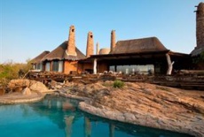 Отель Leobo Private Reserve Villa в городе Ваальватер, Южная Африка