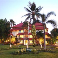 Отель White Rose Legian в городе Кута, Индонезия