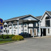 Отель BEST WESTERN Colonel By Inn в городе Смитс Фолс, Канада
