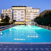 Отель Grand Hotel Flora в городе Сорренто, Италия