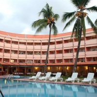 Отель Paradise Beach Hotel в городе Негомбо, Шри-Ланка