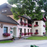 Отель Gasthof Lacknerhof Mariapfarr в городе Гёриах, Австрия
