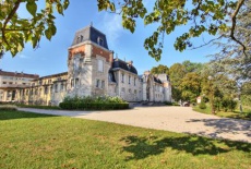 Отель Residence Des Thermes Lons-le-Saunier в городе Лон-ле-Сонье, Франция