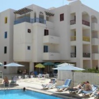 Отель Sea N Lake View Hotel Apts в городе Aradhippou, Кипр