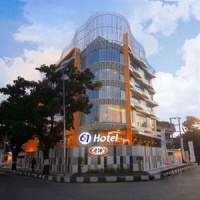 Отель Hotel 61 Medan в городе Медан, Индонезия