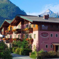 Отель Pension Alpenrose в городе Капрун, Австрия