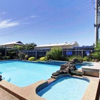 Отель Comfort Inn & Suites Emmanuel в городе Лейкс-Энтранс, Австралия