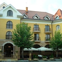 Отель Hotel Chinar Hisarya в городе Хисаря, Болгария