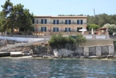 Отель Margina Residence в городе Гайос, Греция