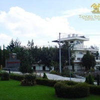 Отель Tangko Inn Resort в городе Pacet, Индонезия