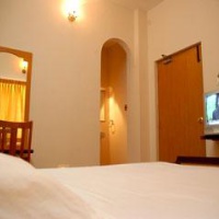 Отель Yogi Ram Inn - Cuddlalore - 40 Mins From Pondicherry в городе Ауровиль, Индия