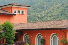 Отель Hotel Al Poggio Verde в городе Барге, Италия