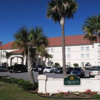 Отель La Quinta Inn & Suites Panama City Beach в городе Панама-Сити-Бич, США