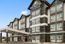 Отель Microtel Inn & Suites by Wyndham Lloydminster в городе Ллойдминстер, Канада
