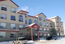 Отель Inuvik Capital Suites в городе Инувик, Канада