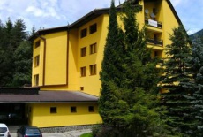 Отель Hotel Smrecina в городе Парница, Словакия