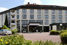 Отель Lobinger Parkhotel в городе Гинген, Германия