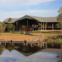 Отель Henderson Park Farm Retreat Bondoola в городе Бондоола, Австралия
