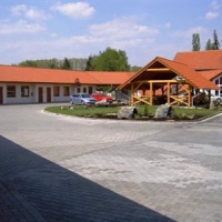 Отель Kobero Motel Ostrovacice в городе Ржичани, Чехия