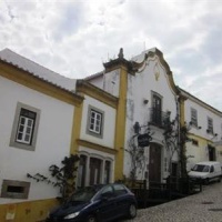 Отель Albergaria Rainha Santa Isabel Inn Obidos в городе Обидуш, Португалия