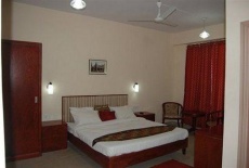 Отель Rio Restotel Ponnampet в городе Поннампет, Индия