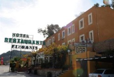 Отель Hotel Restaurent El Oasis в городе Иснальос, Испания