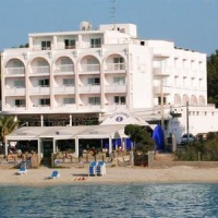 Отель Apartamentos La Sirena Ibiza в городе Sant Agusti des Vedra, Испания
