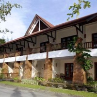 Отель Mutiara Carita Cottages в городе Labuhan, Индонезия
