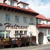 Отель Hotel Haltrava в городе Кленцы-под-Церковем, Чехия