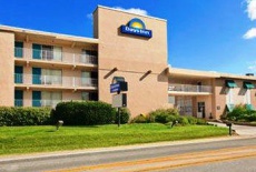 Отель Days Inn & Suites Mariner в городе Килл-Девил-Хиллз, США