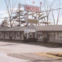 Отель Motel Bienvenue в городе Сент-Иасент, Канада