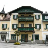 Отель Seehotel Goldener Anker Unterach в городе Утерах, Австрия