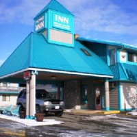 Отель Alpine Inn Valemount в городе Валемаунт, Канада