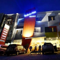 Отель Plaza Inn в городе Кендари, Индонезия