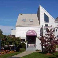 Отель College Town Inn в городе Уэст Бойлстон, США