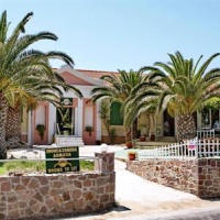 Отель Passadika Studios в городе Лутрополи Термис, Греция