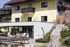 Отель Familiengasthof Weiss в городе Оберкаппель, Австрия