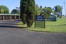 Отель Motel Holliday в городе Кингарой, Австралия