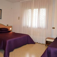 Отель Hotel Acapulco Lignano Sabbiadoro в городе Линьяно-Саббьядоро, Италия