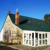 Отель Craigie Knowe Cottage and Vineyard в городе Кренбрук, Австралия
