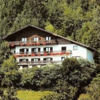 Отель Pension Nagele в городе Треффен, Австрия