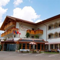 Отель Hotel Kircherhof в городе Сарентино, Италия