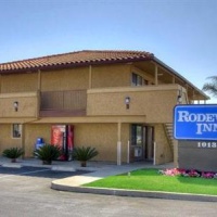 Отель Rodeway Inn Santee в городе Санти, США