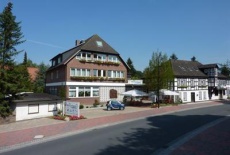 Отель Akzent Hotel Zur Wasserburg в городе Харпштедт, Германия