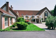 Отель Artois Hotel в городе Эле-ди-Ловетт, Франция