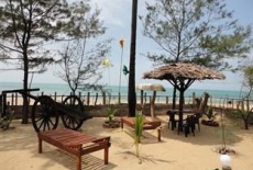 Отель Sea Shore Beach Resort в городе Поттувил, Шри-Ланка