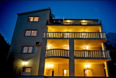 Отель Ibolja Apartments в городе Промайна, Хорватия