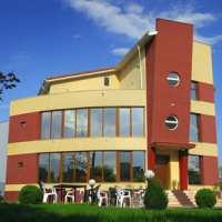 Отель Pension Iory's Techirghiol в городе Текиргел, Румыния