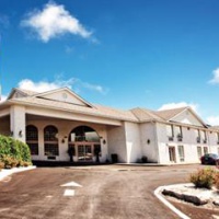 Отель BEST WESTERN PLUS Couchiching Inn в городе Ориллия, Канада