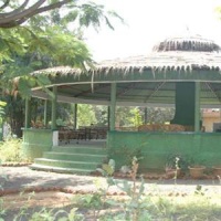 Отель Whispering Grass в городе Umaria, Индия